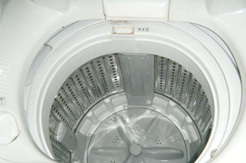利勃海尔洗衣机售后清洗案例